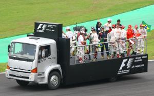 Agrale 13000 4x2 veiculo do Drivers Parade do GP Brasil de Formula 1 2008 года